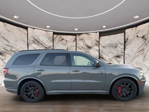 Used 2022 Dodge Durango SRT w/ Premium Interior Group AWD/4WD image 4