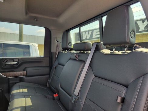 Used 2022 GMC Sierra 2500 Denali w/ Denali Ultimate Package AWD/4WD image 26