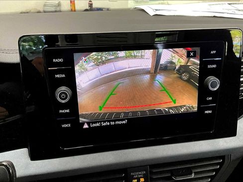 New 2025 Volkswagen Jetta SE image 19