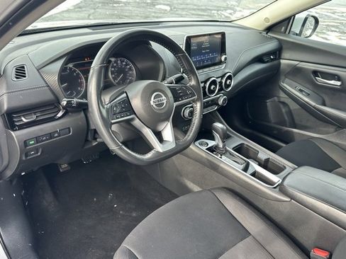 Certified 2022 Nissan Sentra SV image 33