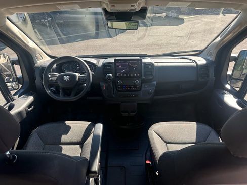 Used 2023 RAM ProMaster 3500 w/ Driver Convenience Group image 24