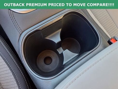 Used 2024 Subaru Outback Premium image 13