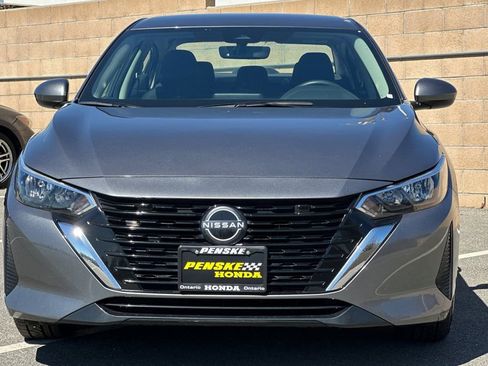Used 2024 Nissan Sentra S image 9