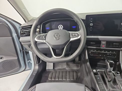 New 2026 Volkswagen Jetta SE FWD image 13
