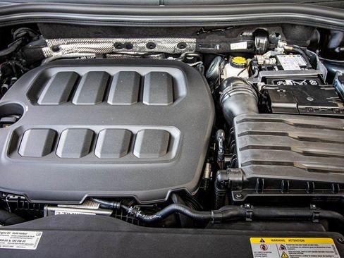 New 2026 Volkswagen Tiguan SE image 23