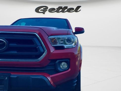Certified 2022 Toyota Tacoma SR5 w/ Technology Package RWD image 32