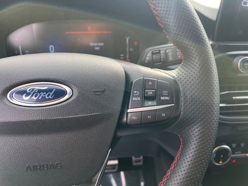 Used 2023 Ford Escape ST-Line Select image 28