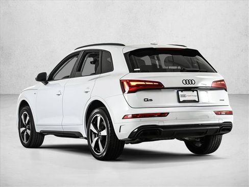 Used 2023 Audi Q5 2.0T Premium Plus w/ Premium Plus Package AWD/4WD image 8