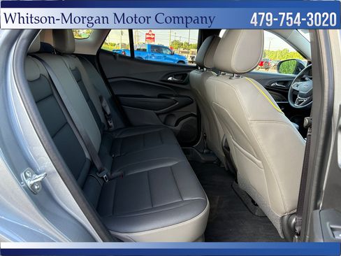 Used 2026 Chevrolet Trax ACTIV FWD image 32