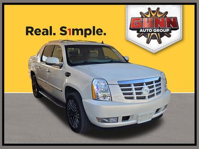 Used 2010 Cadillac Escalade EXT Luxury