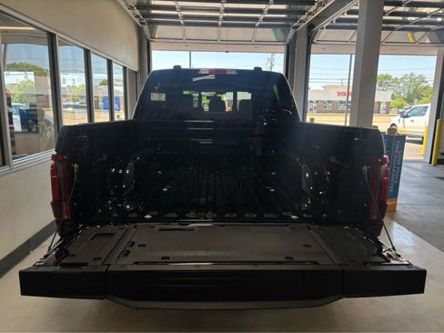 New 2026 Ford F150 Lariat w/ Equipment Group 502A High AWD/4WD image 9