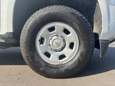Used 2020 Chevrolet Colorado W/T w/ WT Convenience Package AWD/4WD image 13
