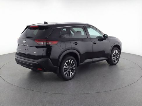 Used 2024 Nissan Kicks SV image 9