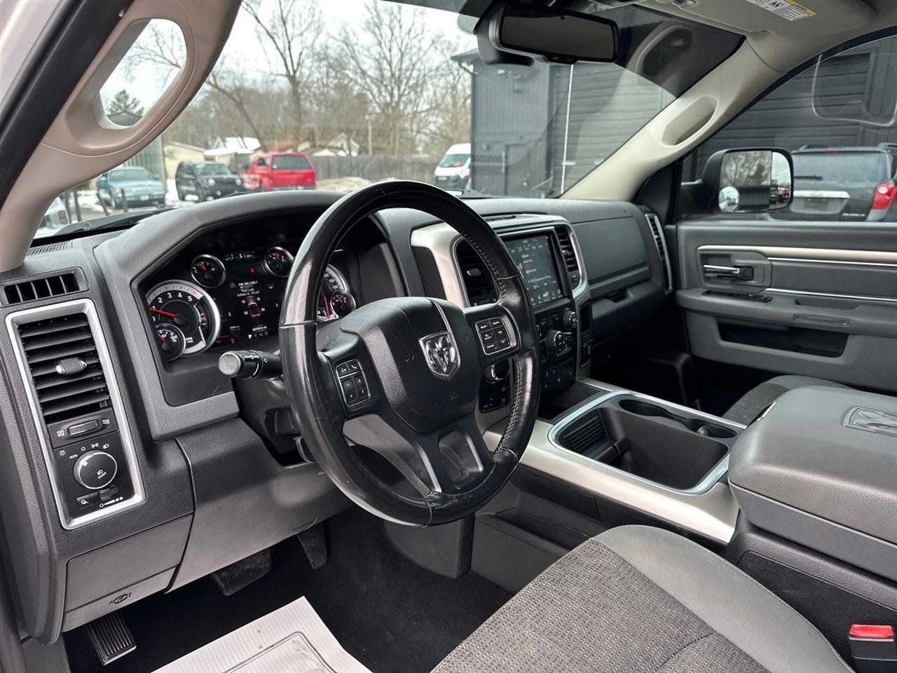 Used 2018 RAM 1500 Outdoorsman AWD/4WD image 19