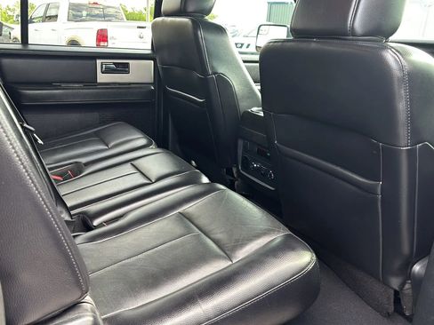 Used 2016 Ford Expedition EL Limited RWD image 17