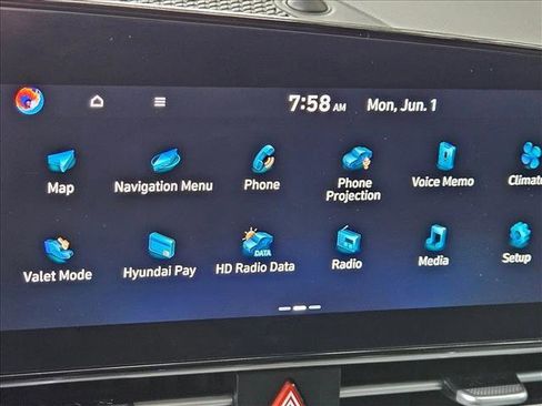 Used 2023 Hyundai Elantra SEL w/ Convenience Package FWD image 12