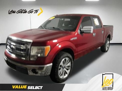 Used 2014 Ford F150 XLT w/ XLT Chrome Package RWD image 1