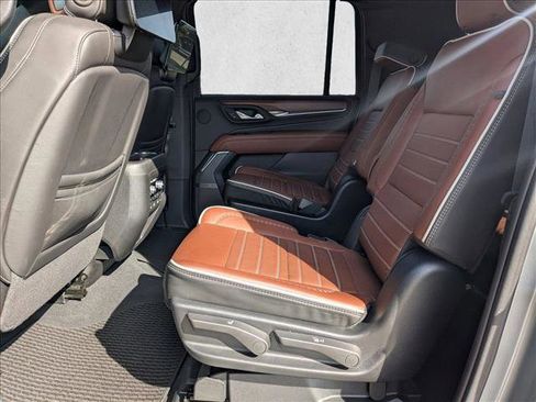 Used 2024 GMC Yukon XL Denali Ultimate image 20