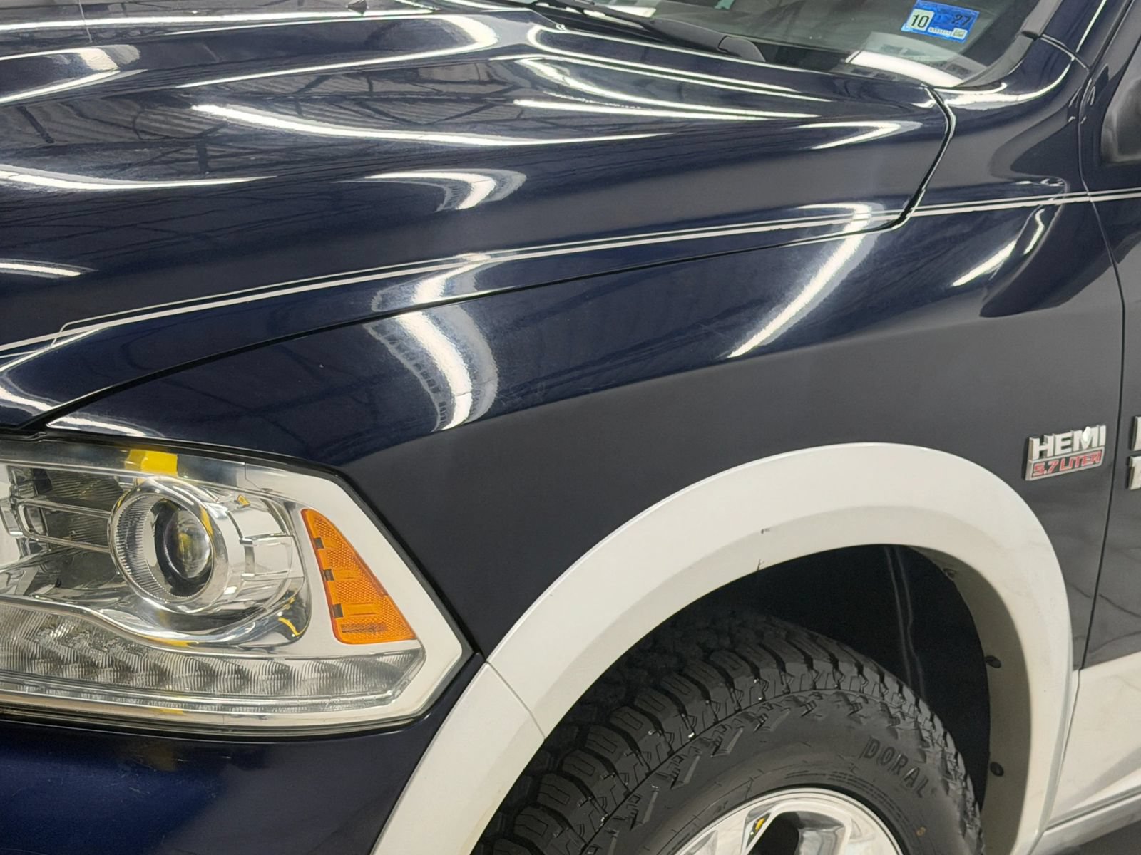 Used 2013 RAM 1500 Laramie w/ Convenience Group AWD/4WD image 4