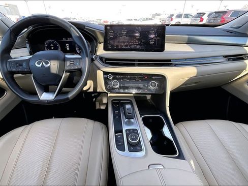 Certified 2025 INFINITI QX60 Luxe w/ Vision Package image 20