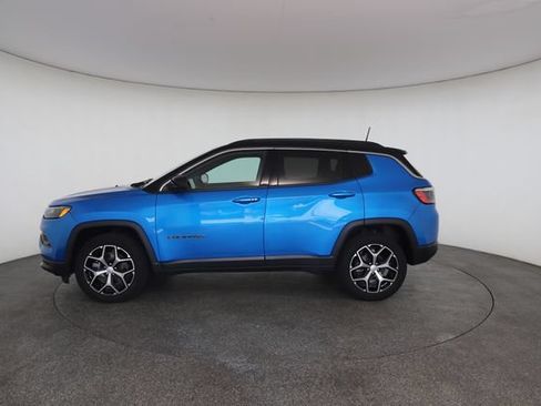 Used 2024 Jeep Compass Limited AWD/4WD image 7