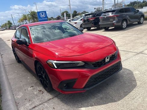 Used 2023 Honda Civic Sport image 3