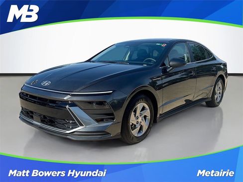 Certified 2025 Hyundai Sonata SE image 1