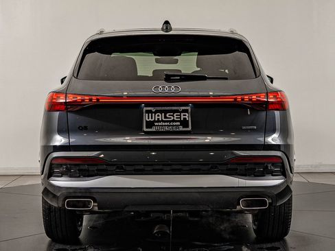 Certified 2025 Audi Q5 Premium w/ Convenience Package AWD/4WD image 6