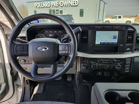 Used 2024 Ford F350 XLT image 6