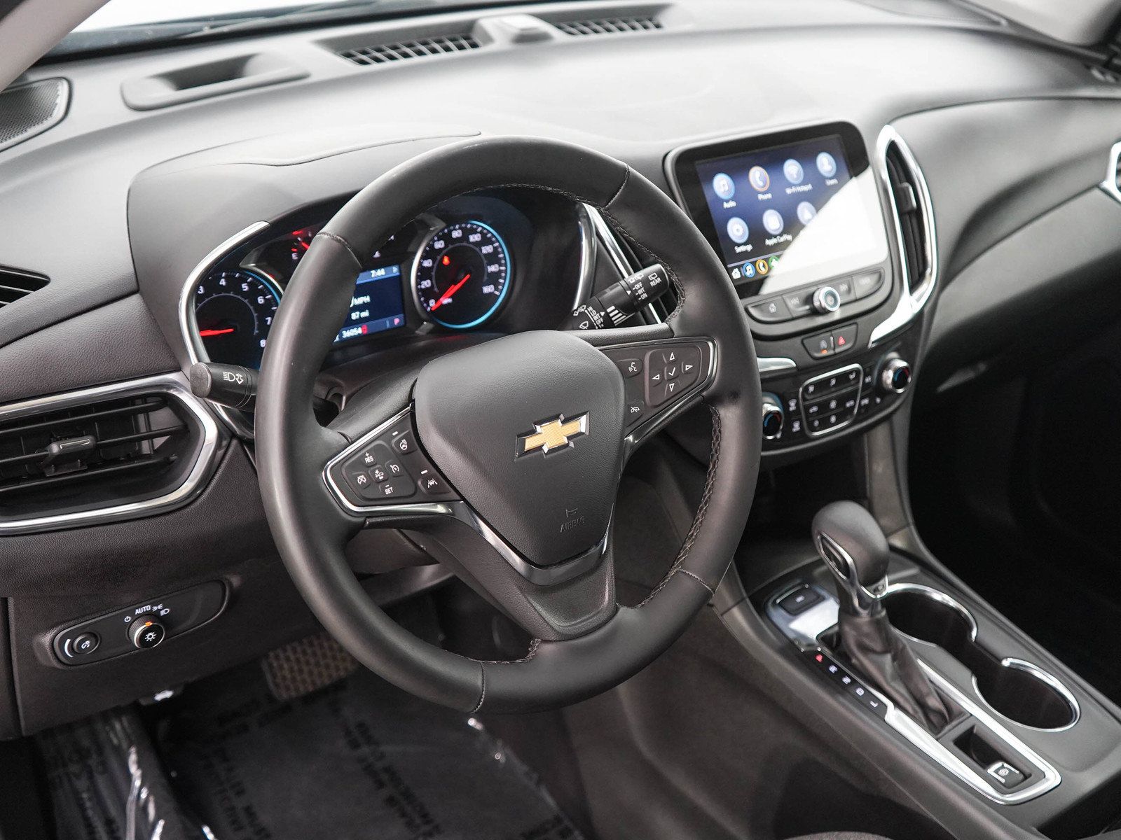 Used 2024 Chevrolet Equinox LT AWD/4WD image 21