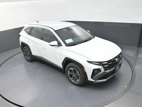 New 2026 Hyundai Tucson Blue SE AWD/4WD image 25
