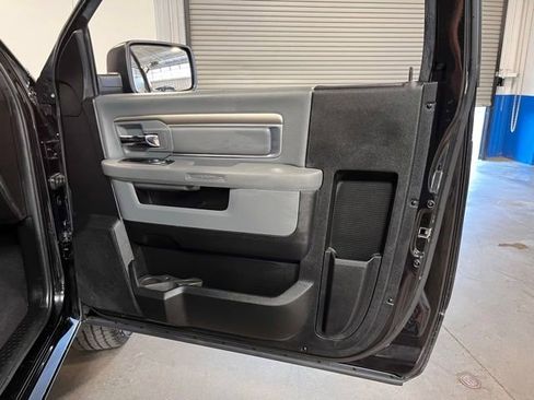 Used 2019 RAM 1500 Express w/ Express Value Package RWD image 11