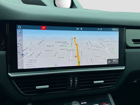 Used 2019 Porsche Cayenne AWD/4WD image 9