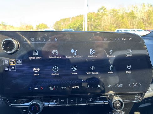 New 2025 Chevrolet Blazer EV LT image 19