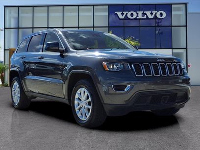 Used 2021 Jeep Grand Cherokee Laredo