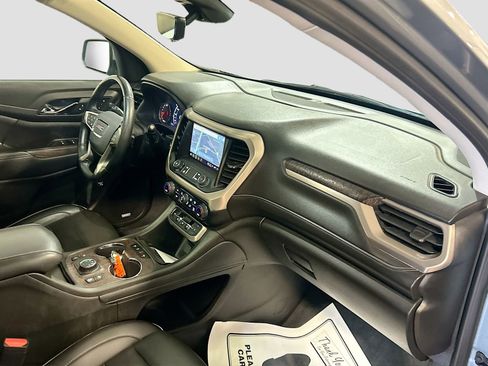 Used 2023 GMC Acadia Denali w/ Denali Technology Package AWD/4WD image 32