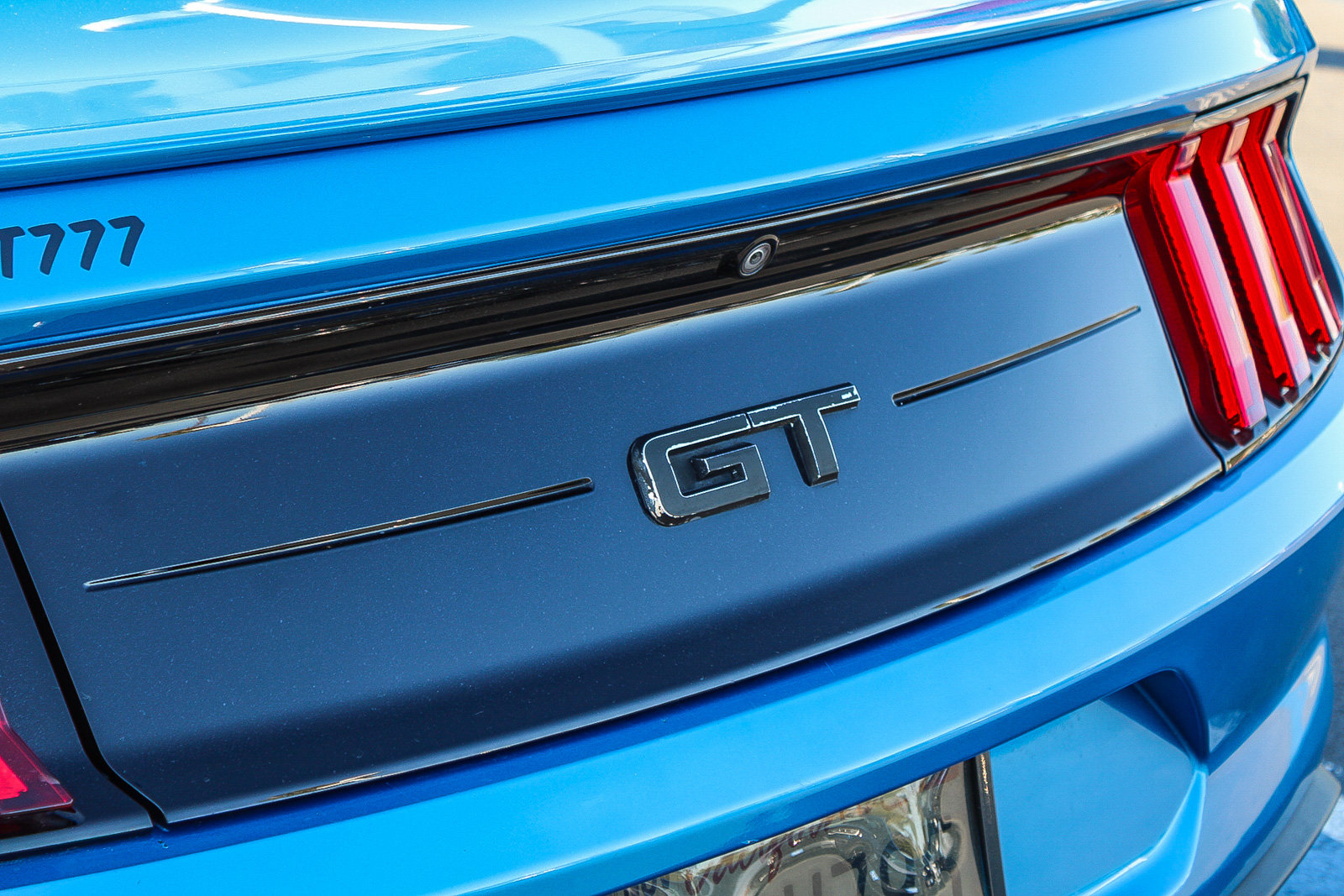 Used 2021 Ford Mustang GT RWD image 11
