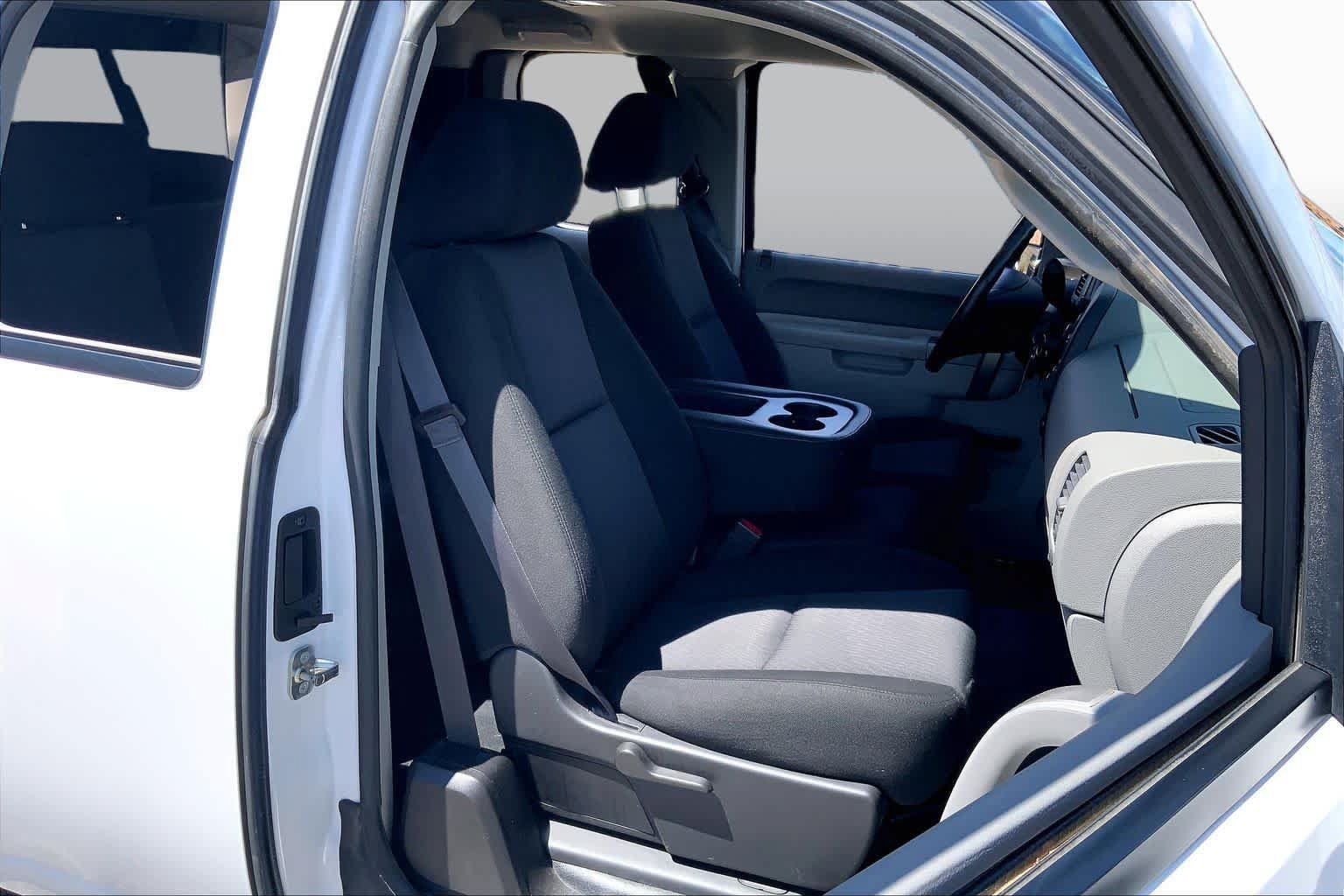 Used 2013 Chevrolet Silverado 2500 W/T RWD image 8
