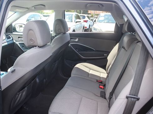 Used 2019 Hyundai Santa Fe XL SE FWD image 23