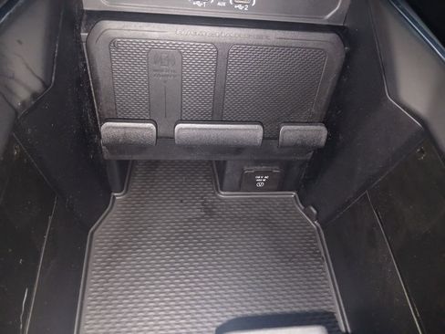 Used 2025 RAM 1500 Laramie w/ Sport Appearance Package AWD/4WD image 26