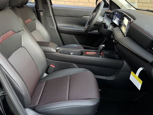 New 2026 Nissan Kicks SR w/ Cold Weather Package AWD/4WD image 7