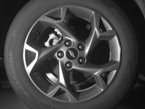 Used 2025 Chevrolet Trax LT w/ LT Convenience Package image 15