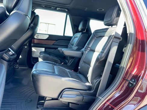 Used 2019 Lincoln Navigator Reserve w/ Cargo Package image 20