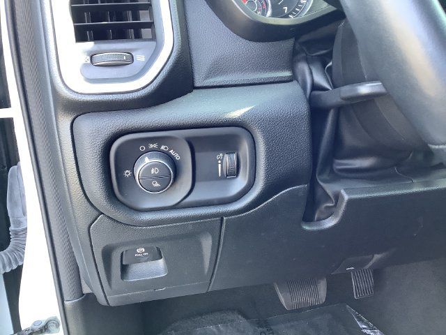 Used 2023 RAM 1500 Big Horn AWD/4WD image 15