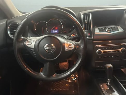 Used 2013 Nissan Maxima 3.5 SV FWD image 10