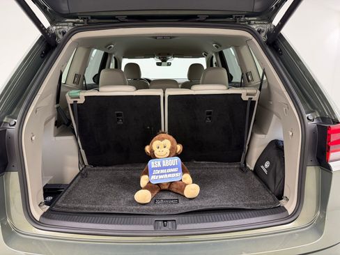 Used 2025 Volkswagen Atlas SE FWD image 8