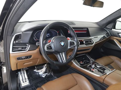 Used 2021 BMW X5 M w/ Executive Package image 38