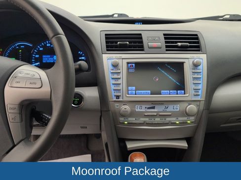 Used 2011 Toyota Camry Hybrid FWD image 17