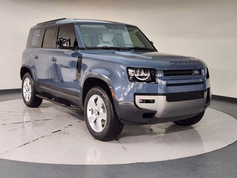 New 2026 Land Rover Defender 110 S AWD/4WD image 11
