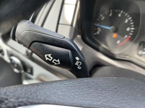 Used 2018 Ford Transit 150 XL RWD image 18